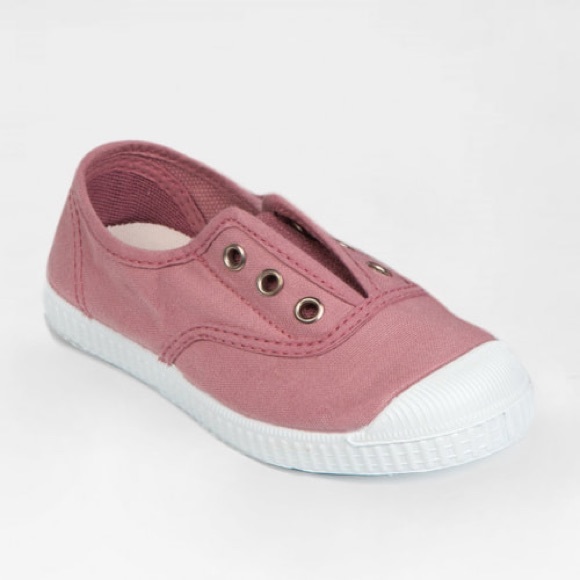 hampton canvas plum shoes
